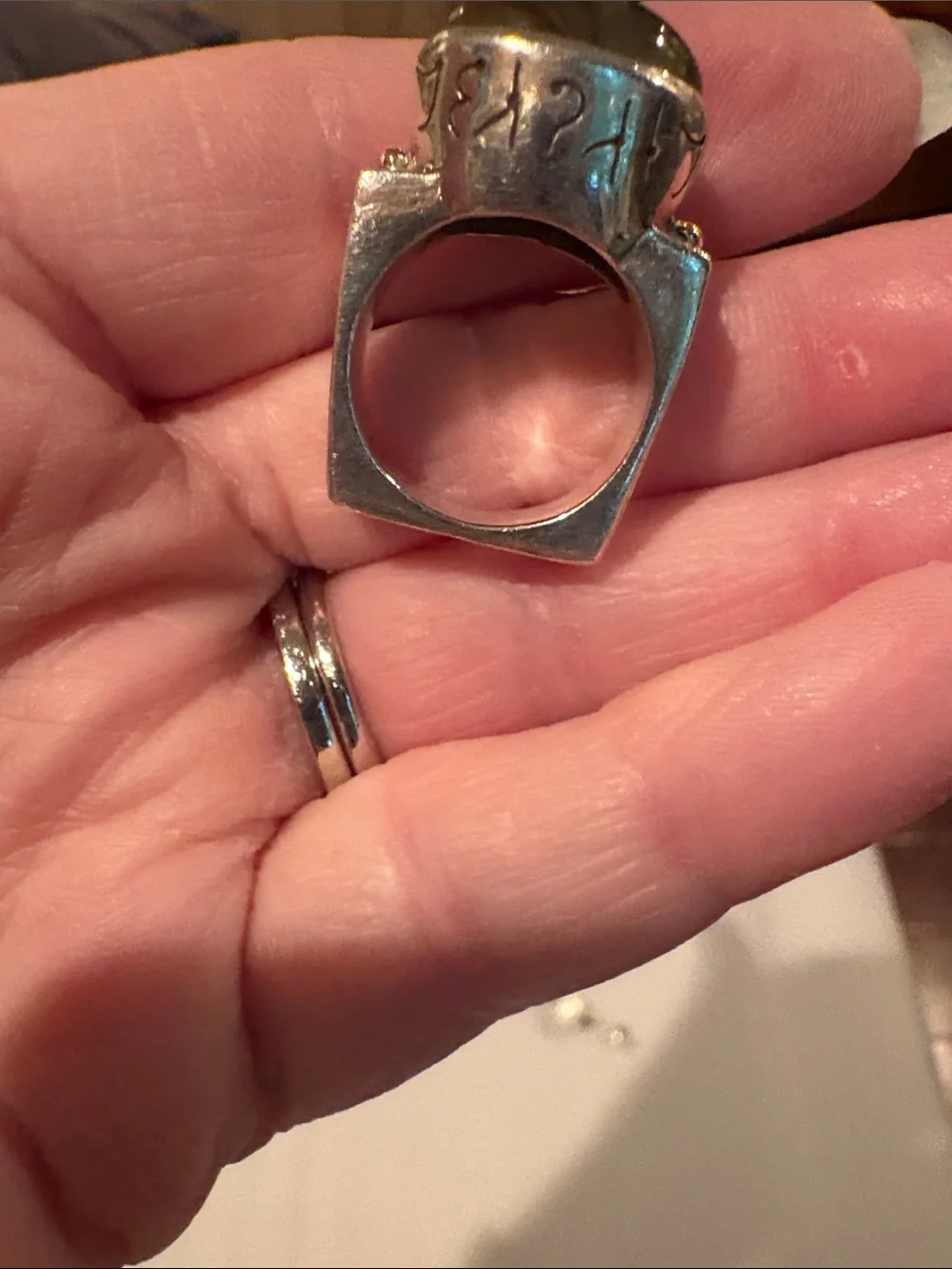 Silpada Rare Sterling Silver Green Labradorite Oval Ring